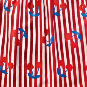 tissu rayé rouge cerise