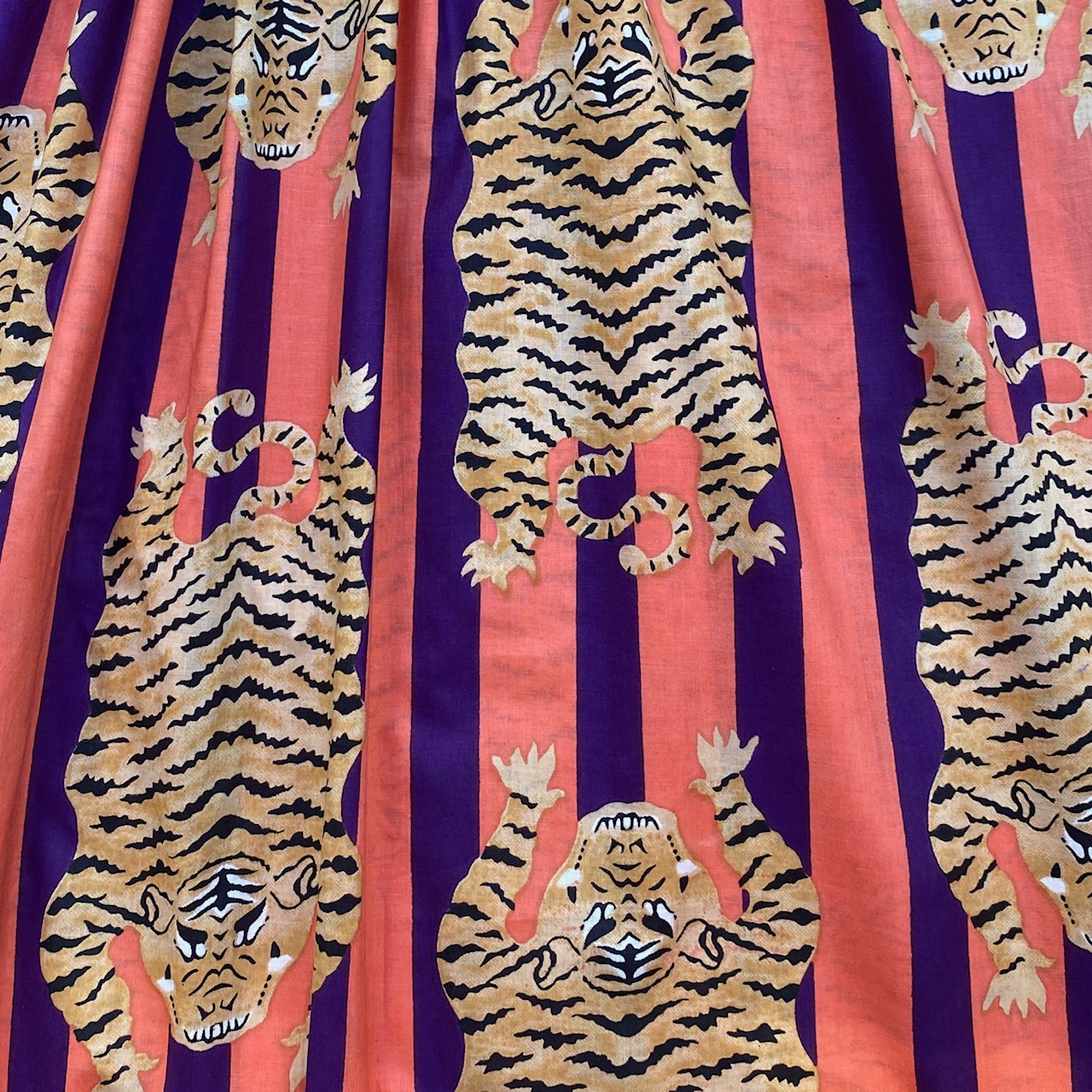 Tissu GRAOU corail et violet