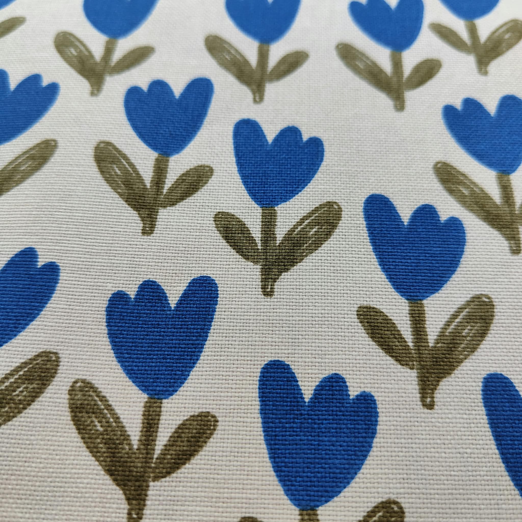 Tissu demi natte Tulipes Bleu et Olive