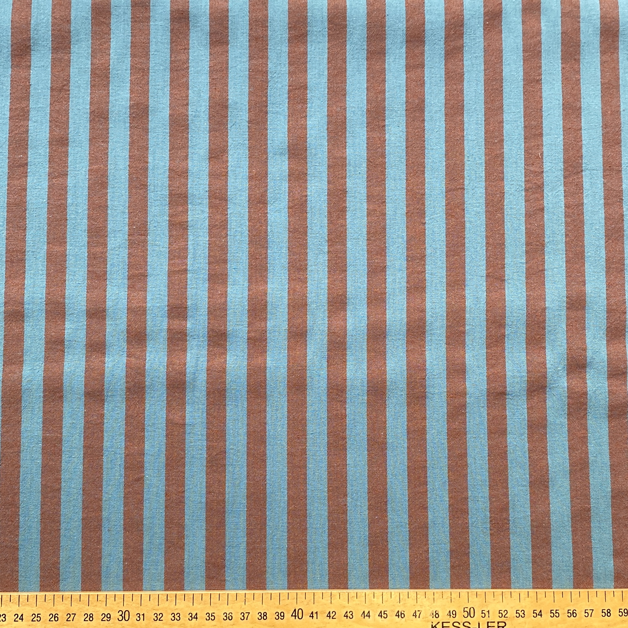 Tissu rayé fil teint blue/brown Tissu rayé fil teint blue/brown